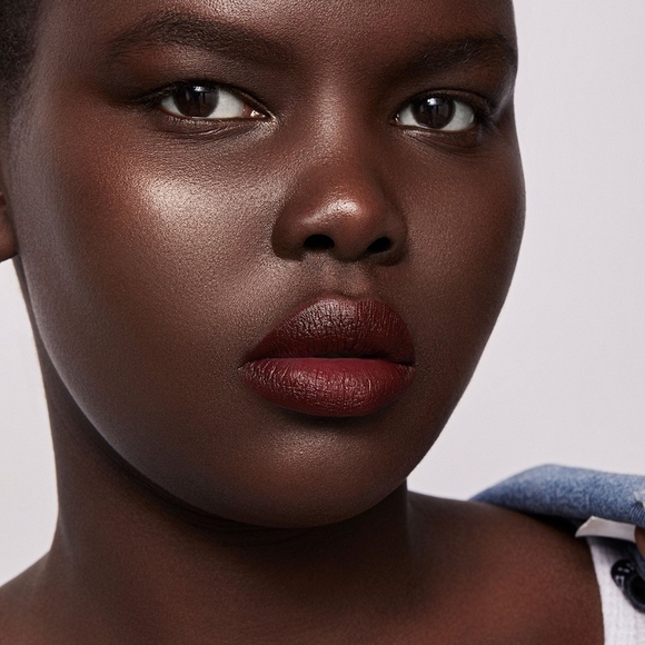 New! 🎉2x HP🎉 Uoma Beauty Black Pearl Double Take Stick - Picture 2 of 4